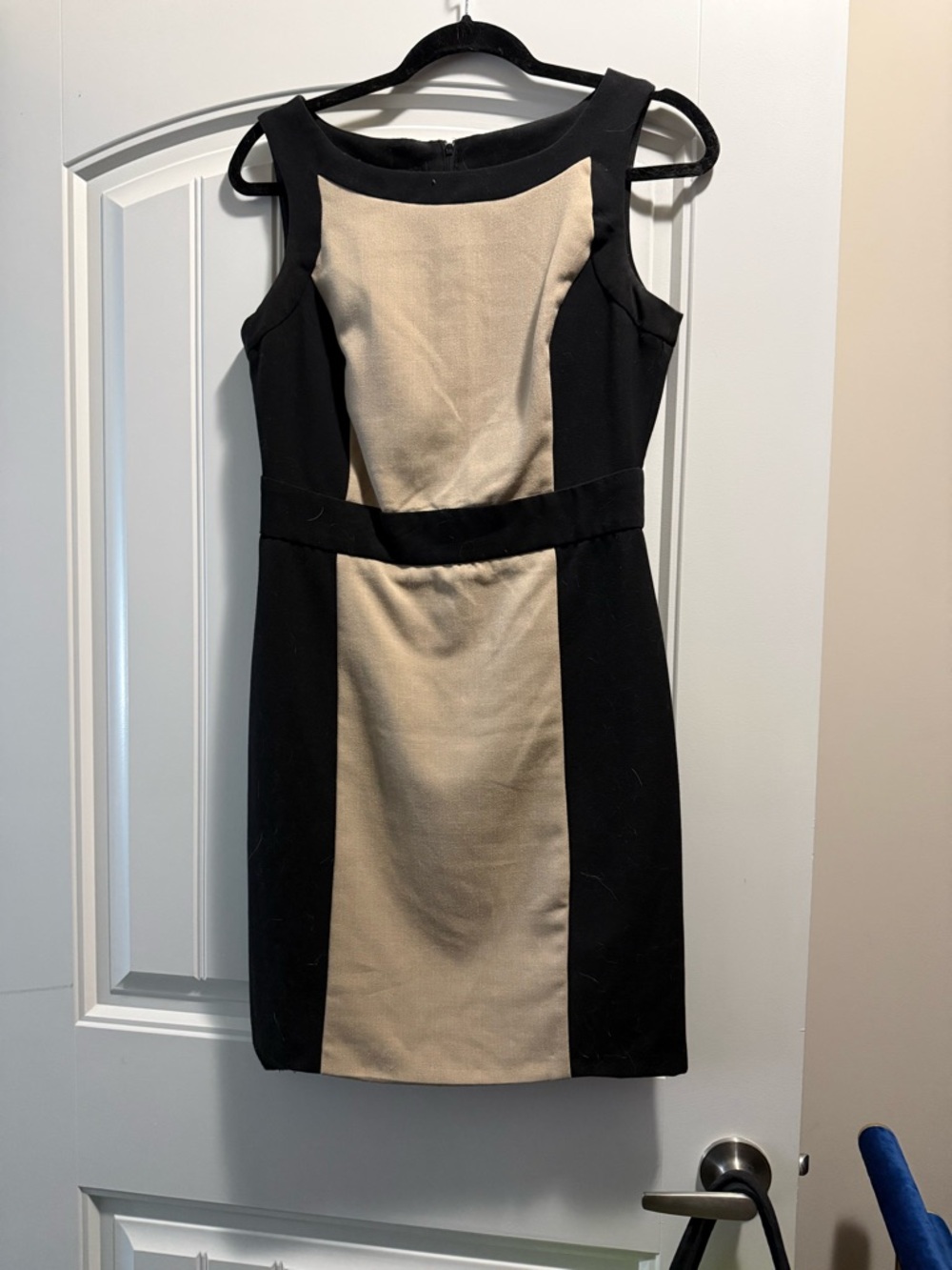 BCX Black & Beige Panel Mini Sheath Dress